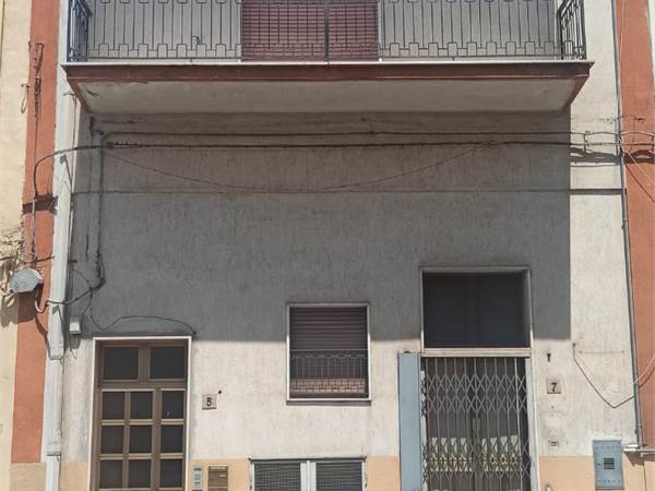 INTERA PALAZZINA CENTRALISSIMA 